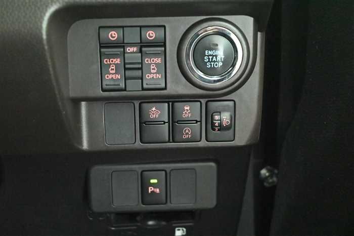 2021 Toyota Roomy 5BA-M900A (UW-6a0e684bb62cb)[23]