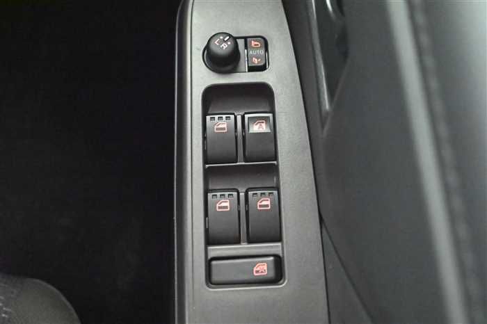 2021 Toyota Roomy 5BA-M900A (UW-6a0e684bb62cb)[24]