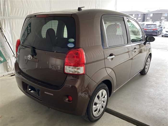 2016 Toyota Porte DBA-NSP141 (UW-6a0e684c3f49b)[1]