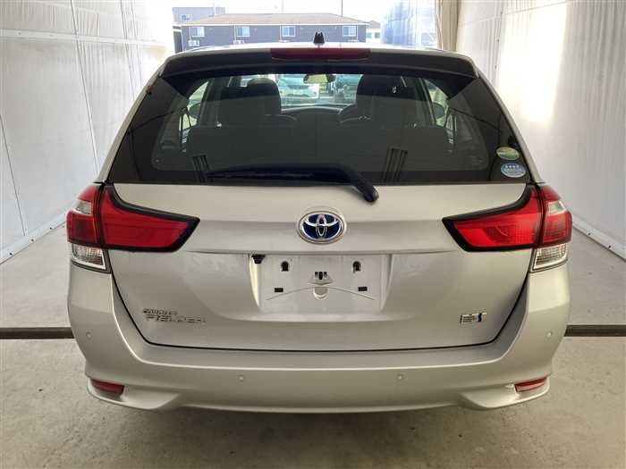2020 Toyota Corolla Fielder NKE165G (UW-6a0e68589c29f)[5]