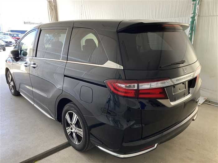 2017 Honda Odyssey Hybrid DAA-RC4 (UW-6a0e6859167b0)[3]