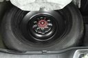 2016 Toyota Noah DAA-ZWR80W (UW-6a0e685e216f2)[15]