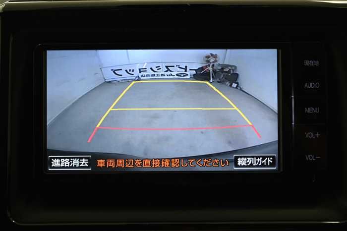 2016 Toyota Noah DAA-ZWR80W (UW-6a0e685e216f2)[20]