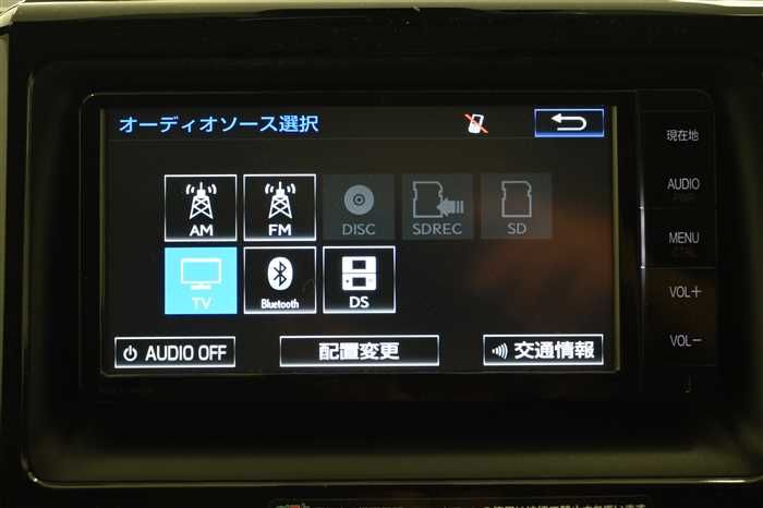 2016 Toyota Noah DAA-ZWR80W (UW-6a0e685e216f2)[21]