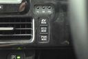 2016 Toyota Noah DAA-ZWR80W (UW-6a0e685e216f2)[24]