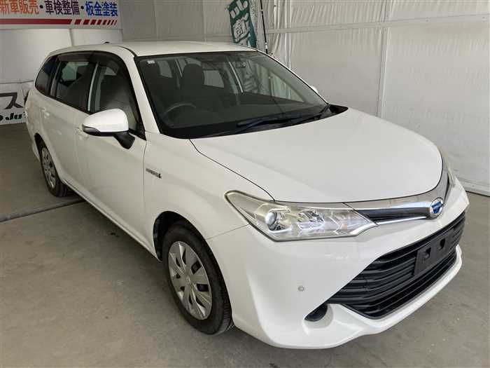 2016 Toyota Corolla Fielder DAA-NKE165G (UW-6a0e685fbe139)[2]