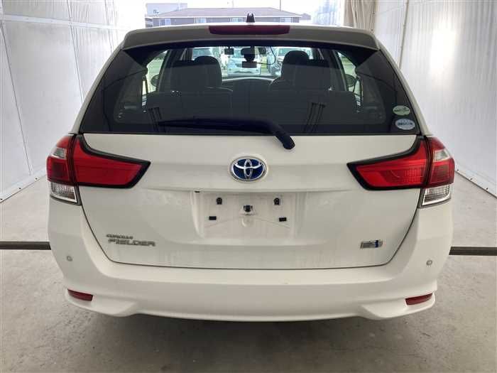 2016 Toyota Corolla Fielder DAA-NKE165G (UW-6a0e685fbe139)[5]