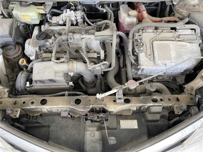 2016 Toyota Corolla Fielder DAA-NKE165G (UW-6a0e685fbe139)[25]