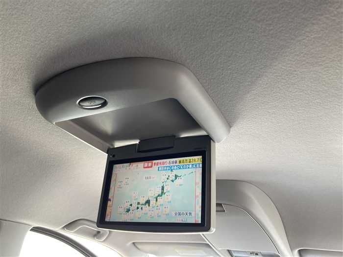 2009 Toyota Voxy DBA-ZRR70W (UW-6a0e686033f35)[22]