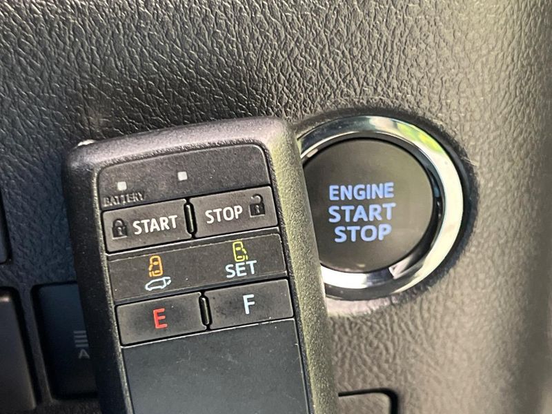 2020 Toyota Alphard 3BA-AGH30W (UW-69f6bb9ee52b0)[6]