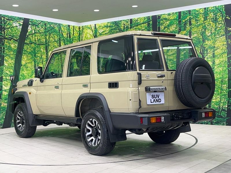 2025 Toyota Land Cruiser 70 3DA-GDJ76W (UW-69f6bbf2e0e8d)[11]