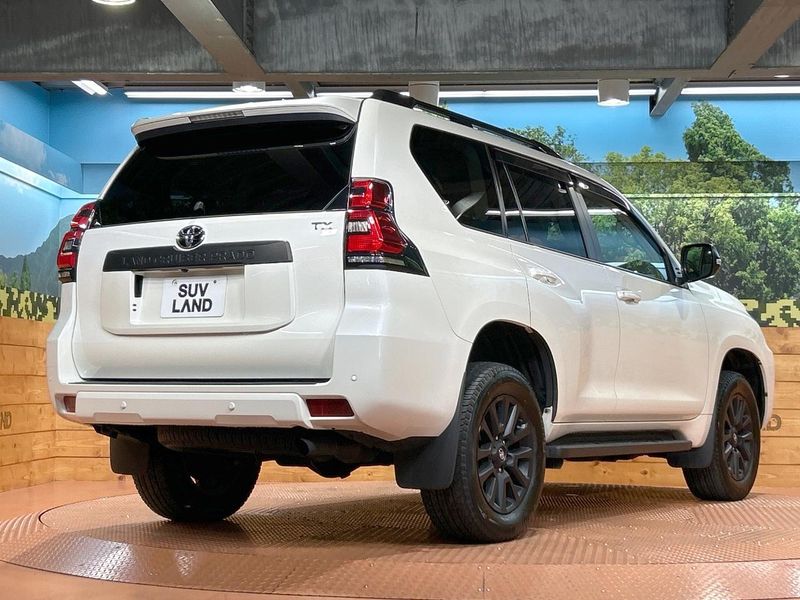 2023 Toyota Land Cruiser Prado 3BA-TRJ150W (UW-69f6bcfb4d8bb)[14]