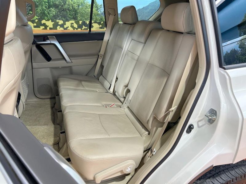 2023 Toyota Land Cruiser Prado 3BA-TRJ150W (UW-69f6bcfb4d8bb)[25]