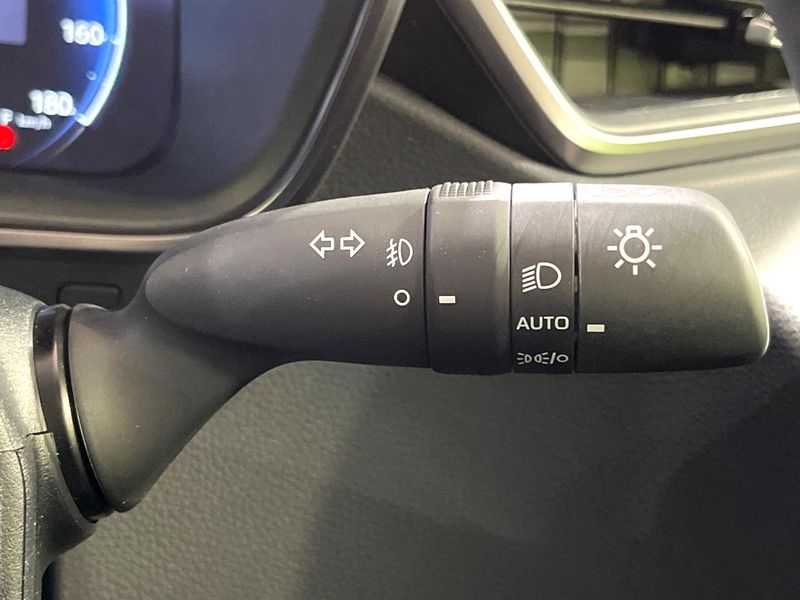 2025 Toyota Corolla Touring 6AA-ZWE219W (UW-69f6bd3cf2a36)[18]