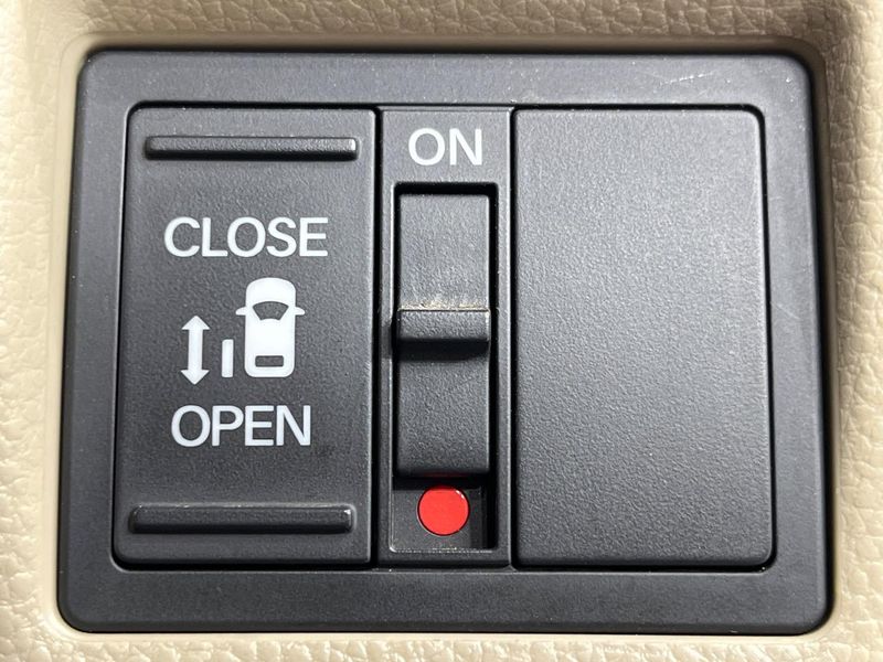2019 Honda N-BOX DBA-JF4 (UW-69f80d50659df)[15]