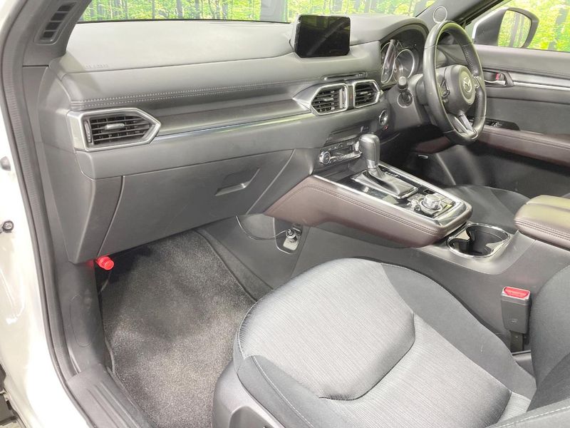 2018 Mazda CX-8 3da-kg2p (UW-69f95e616d919)[28]