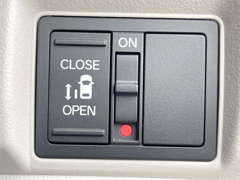 2024 Honda N-BOX 6BA-JF6 (UW-69faaf7c5e6d7)[24]