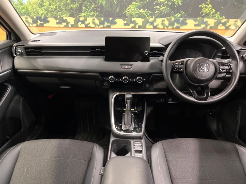 2024 Honda Vezel 6AA-RV5 (UW-69faafd94839e)[22]