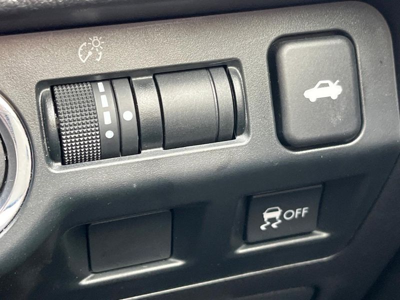 2019 Subaru WRX S4 DBA-VAG (UW-69fc0150dba96)[15]