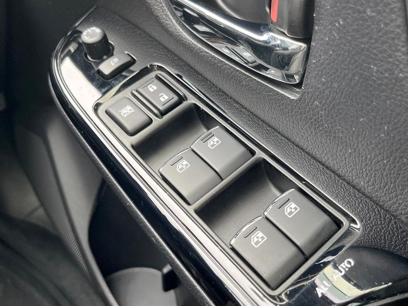 2019 Subaru WRX S4 DBA-VAG (UW-69fc0150dba96)[12]