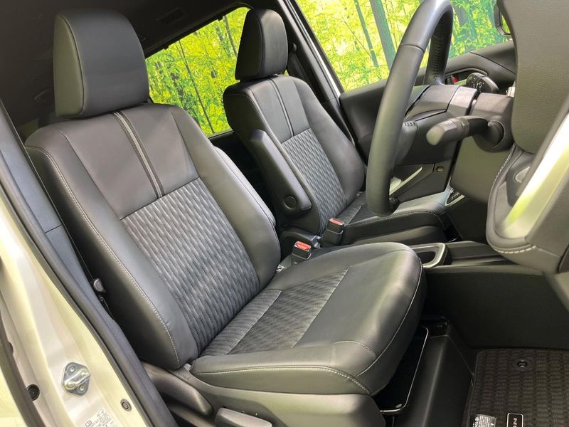 2025 Toyota Noah 6AA-ZWR90W (UW-69fd531b1229b)[19]