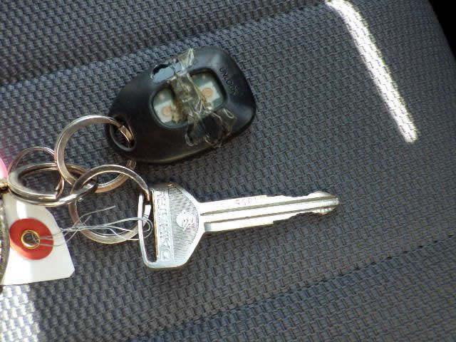 1999 Daihatsu Atrai S220G (UW-6a1913b1893d6)[15]