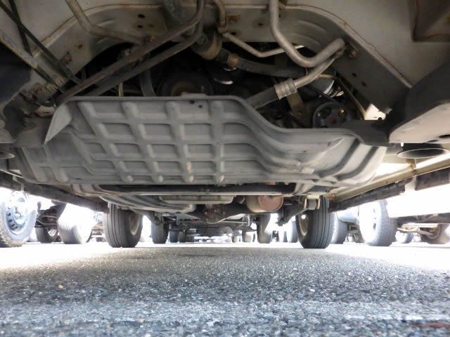 1999 Daihatsu Atrai S220G (UW-6a1913b1893d6)[25]