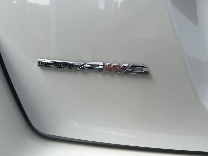2013 Subaru XV DBA-GP7 (UW-69fea408be848)[28]