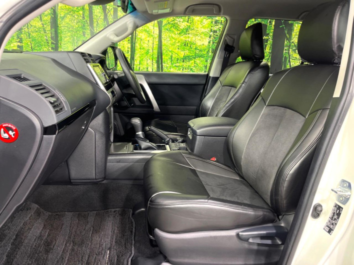 2017 Toyota Land Cruiser Prado CBA-TRJ150W (UW-69fea492d5515)[21]