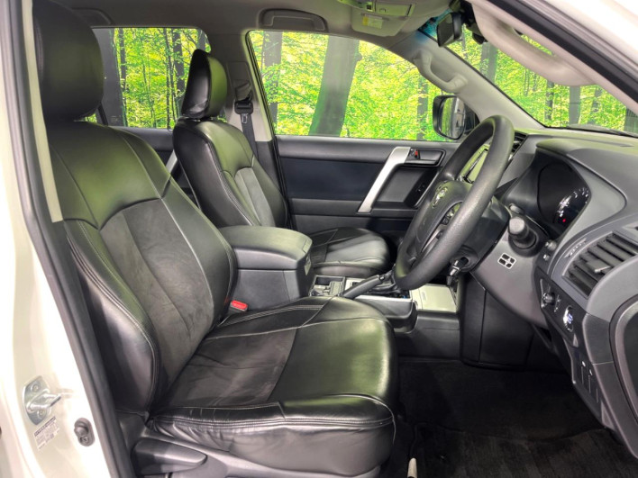2017 Toyota Land Cruiser Prado CBA-TRJ150W (UW-69fea492d5515)[24]