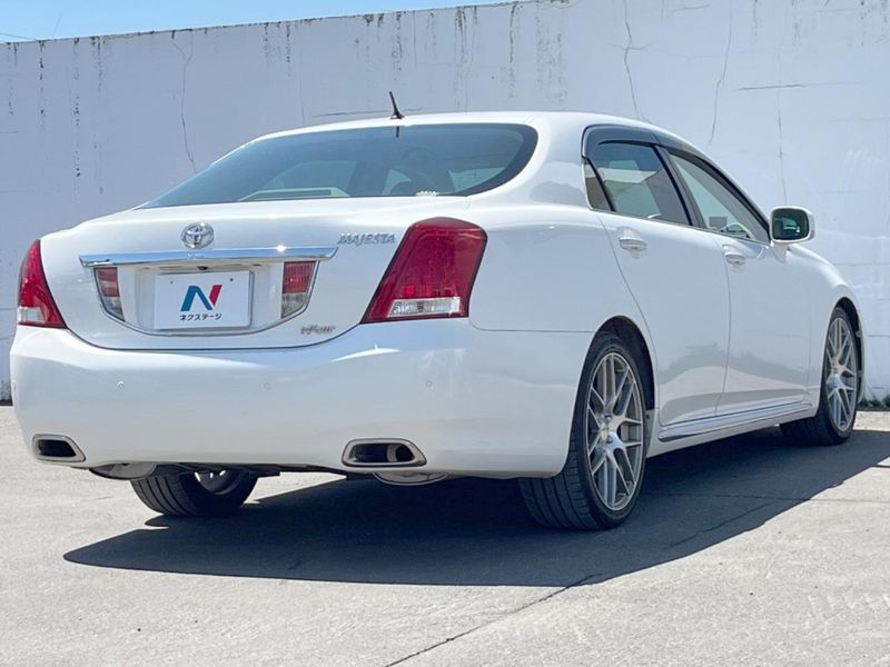 2009 Toyota Crown Majesta DBA-UZS207 (UW-6a0147554fc2f)[6]