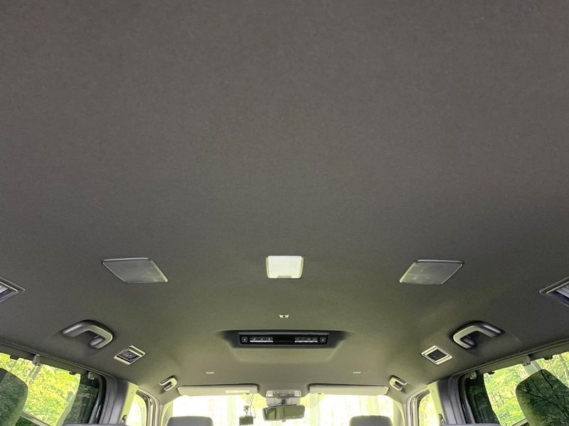 2023 Toyota Voxy 6BA-MZRA90W (UW-6a02992696e42)[28]