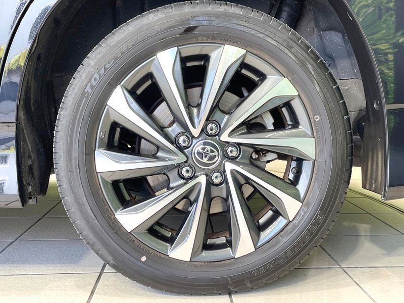 2023 Toyota Voxy 6BA-MZRA90W (UW-6a02992696e42)[11]