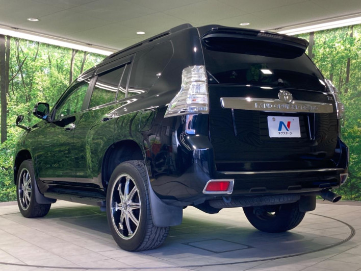 2015 Toyota Land Cruiser Prado CBA-TRJ150W (UW-6a02994d9a27b)[17]