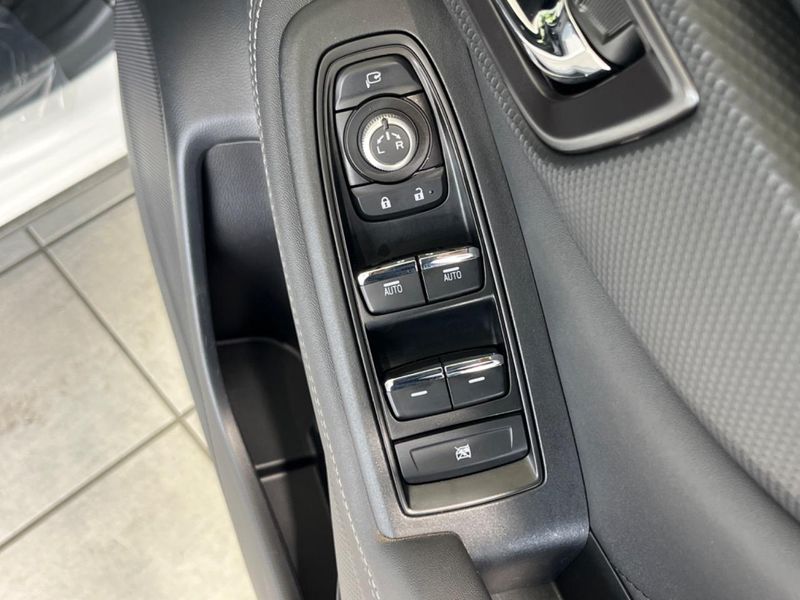 2024 Subaru Forester 4BA-SK5 (UW-6a03eb078766c)[24]