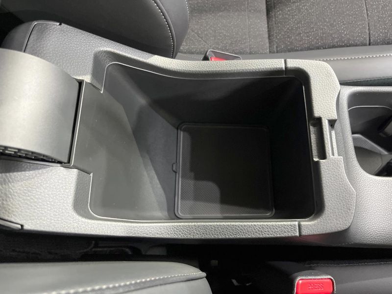 2023 Honda Vezel 6AA-RV5 (UW-6a053c581536c)[15]