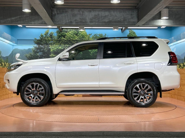 2022 Toyota Land Cruiser Prado 3BA-TRJ150W (UW-6a053c679ac07)[14]