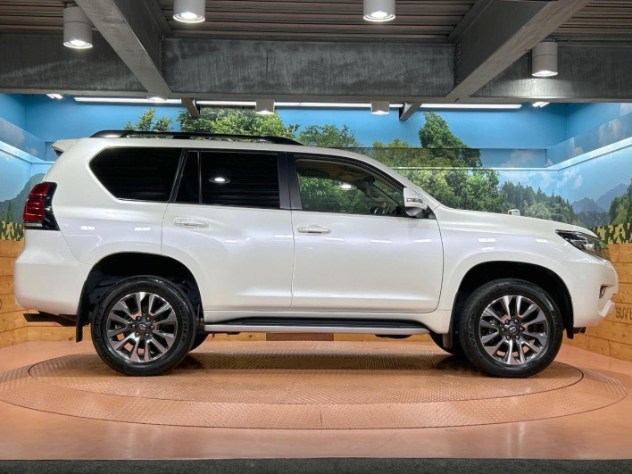 2022 Toyota Land Cruiser Prado 3BA-TRJ150W (UW-6a053c679ac07)[18]