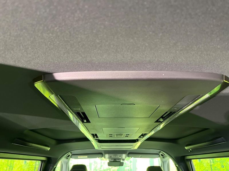 2025 Toyota Alphard 3BA-AGH40W (UW-6a068d3994bf9)[21]