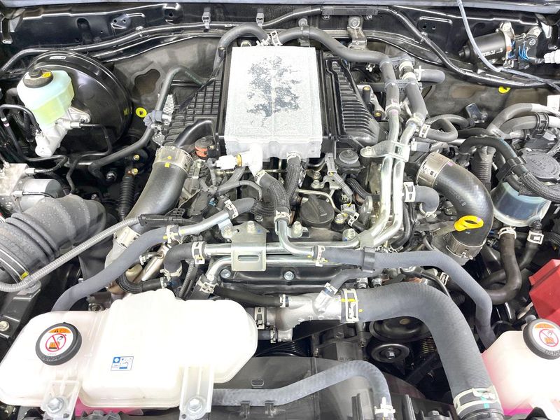 2025 Toyota Land Cruiser 70 3DA-GDJ76W (UW-6a068d85225e2)[17]