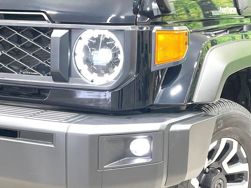 2025 Toyota Land Cruiser 70 3DA-GDJ76W (UW-6a068d85225e2)[16]