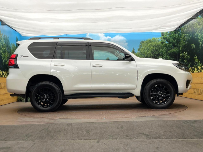 2021 Toyota Land Cruiser Prado 3BA-TRJ150W (UW-6a068e6e6214d)[16]