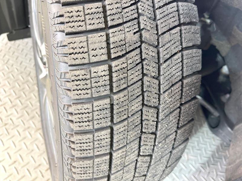 2025 Toyota Voxy 6AA-ZWR90W (UW-6a068ea3b67e1)[10]