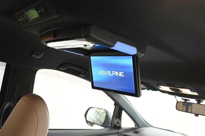 2014 Toyota Estima AHR20W (UW-6a0e682f7bc4d)[10]