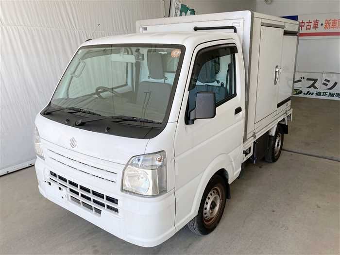 2022 Suzuki Carry Truck DA16T (UW-6a0e683f1a7a9)[2]