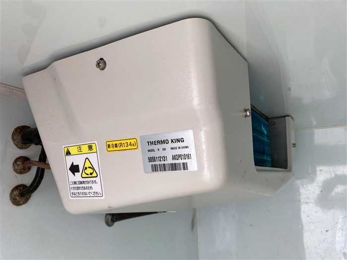 2022 Suzuki Carry Truck DA16T (UW-6a0e683f1a7a9)[11]