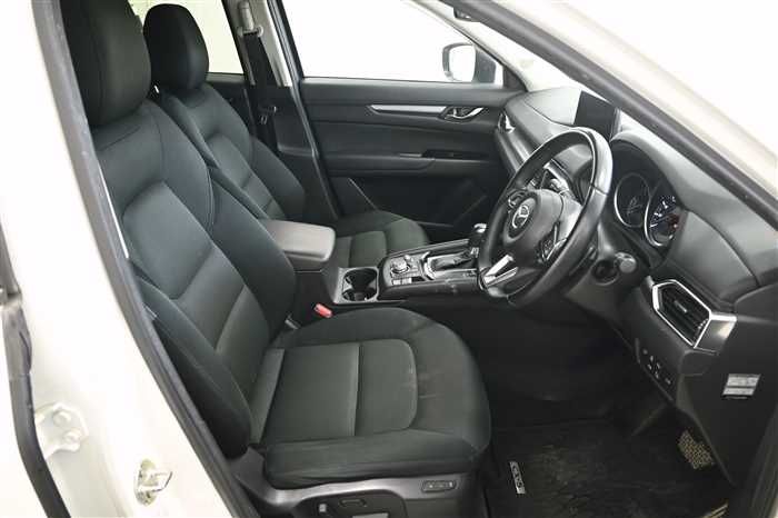 2020 Mazda CX-5 3DA-KF2P (UW-6a0e6840a3398)[8]