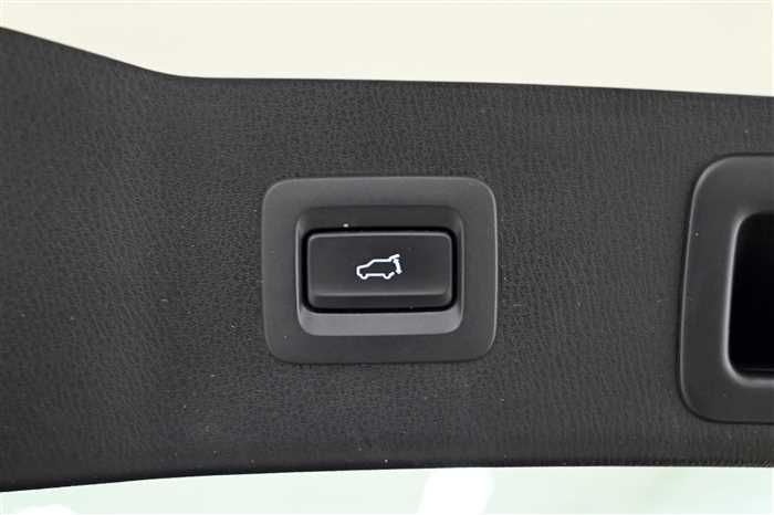 2020 Mazda CX-5 3DA-KF2P (UW-6a0e6840a3398)[11]