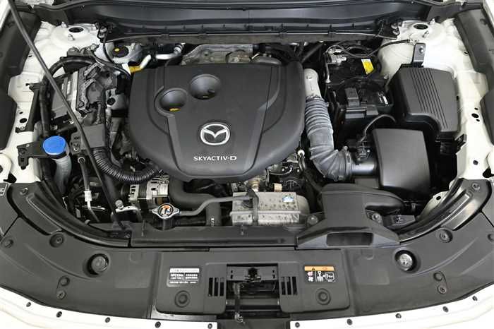 2020 Mazda CX-5 3DA-KF2P (UW-6a0e6840a3398)[15]