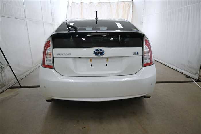 2013 Toyota Prius ZVW30 (UW-6a0e6841ab9b8)[5]
